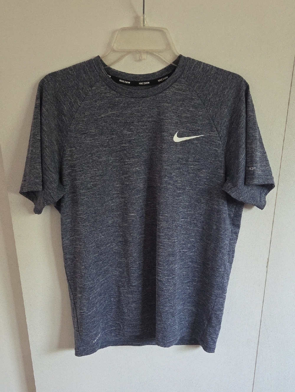 Mens Nike Small T-Shirt